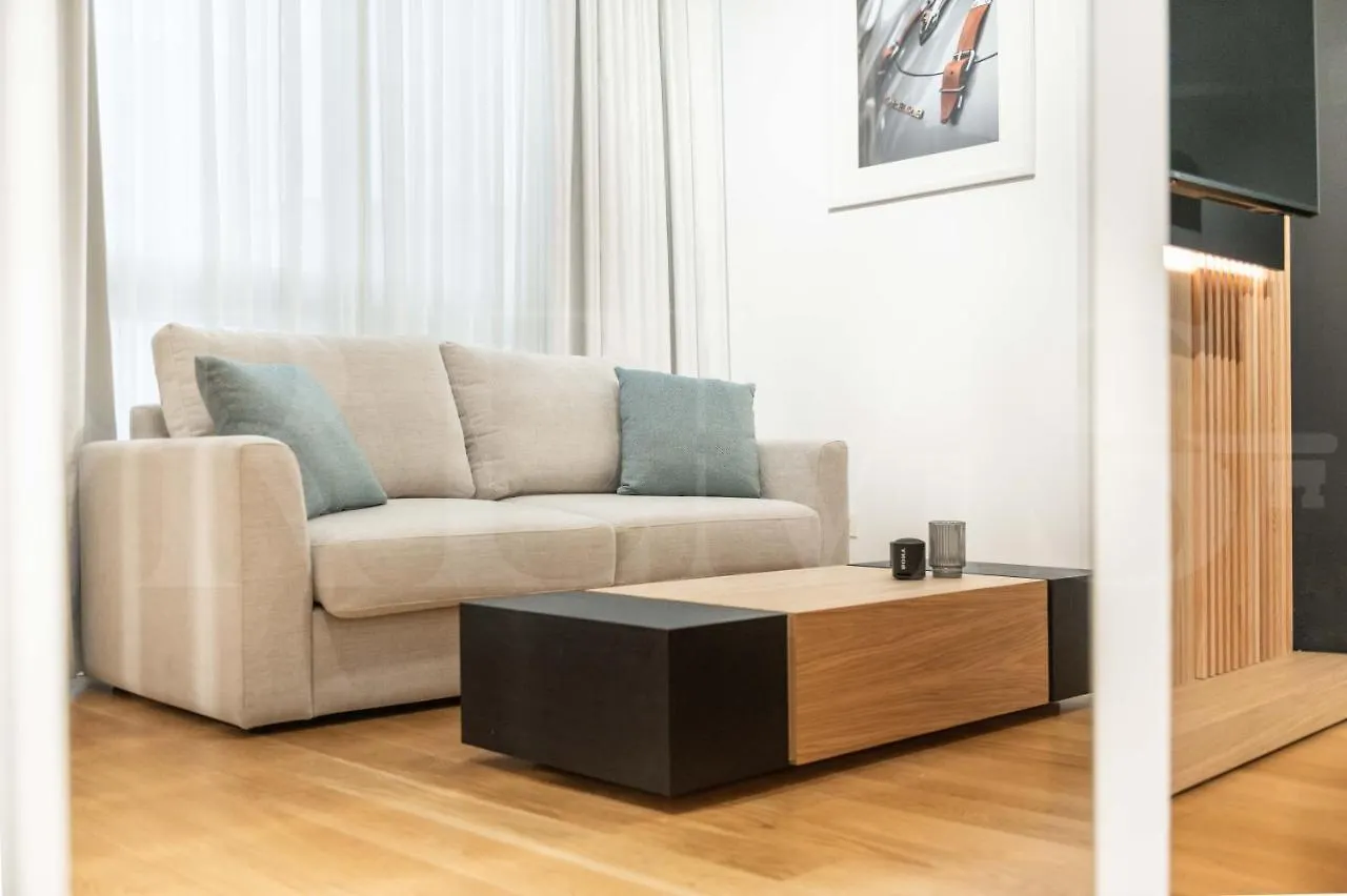 Appartement Elegant Studio In The Heart Of Malaga By Rems